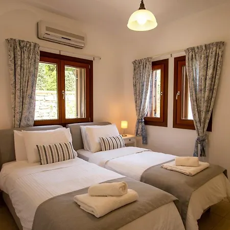 Almyra Villas Holiday home *